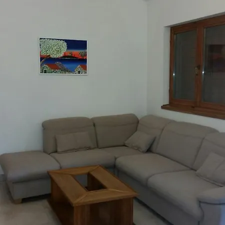 Mendula Apartment