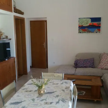 Mendula * Rogač